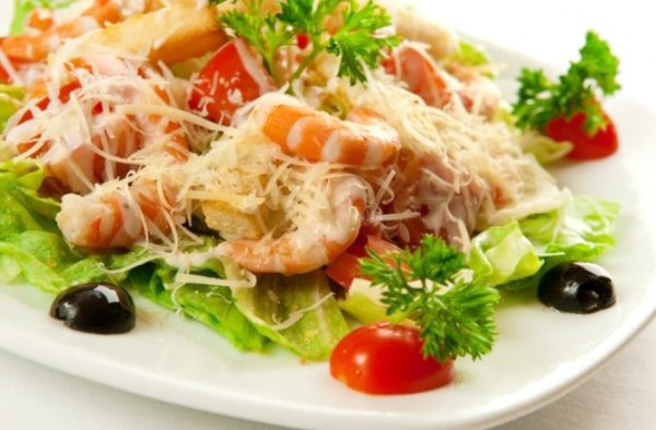 Салат цезарь с морепродуктами рецепты с